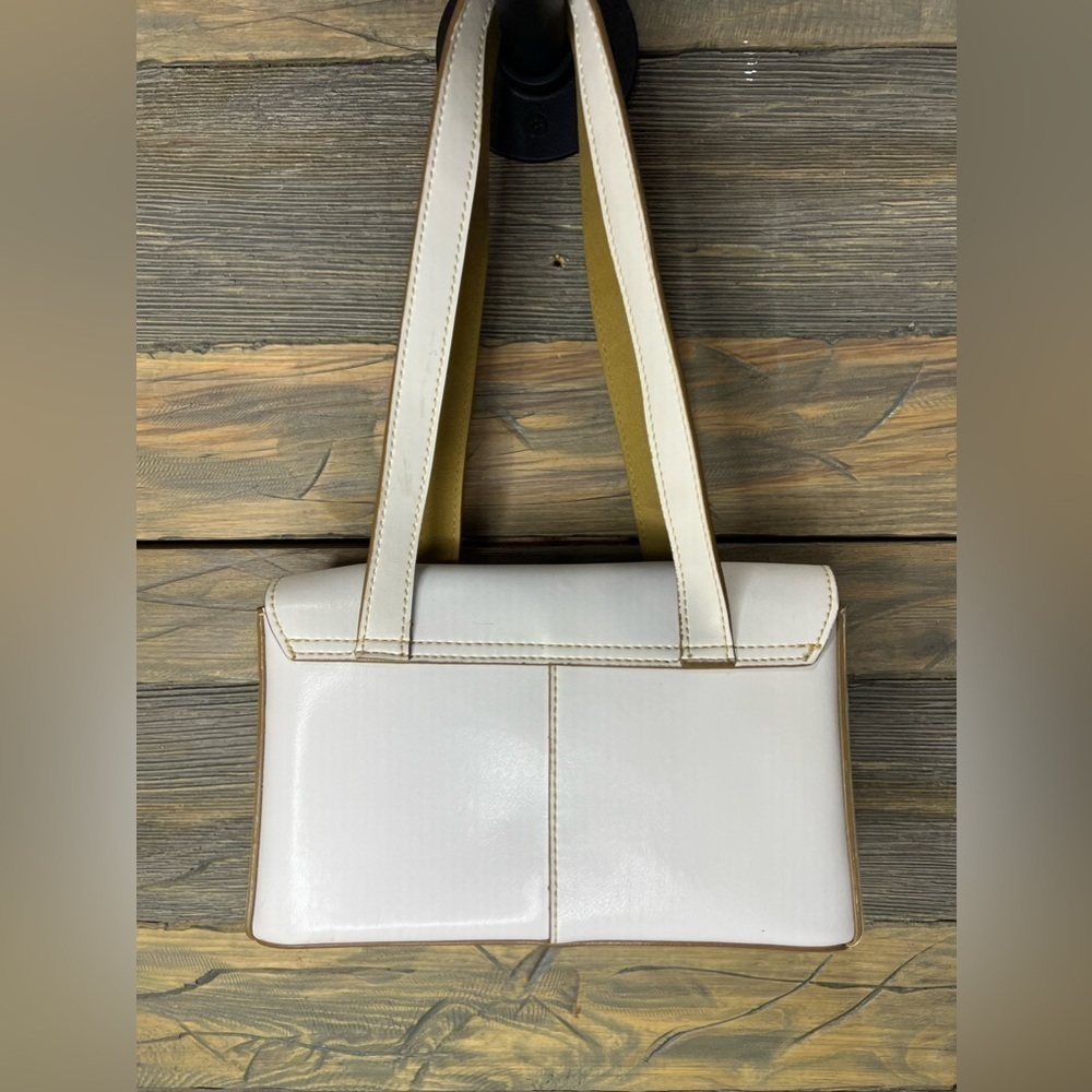 BIN047.3 Emilie M Small Purse - Picture 4 of 6
